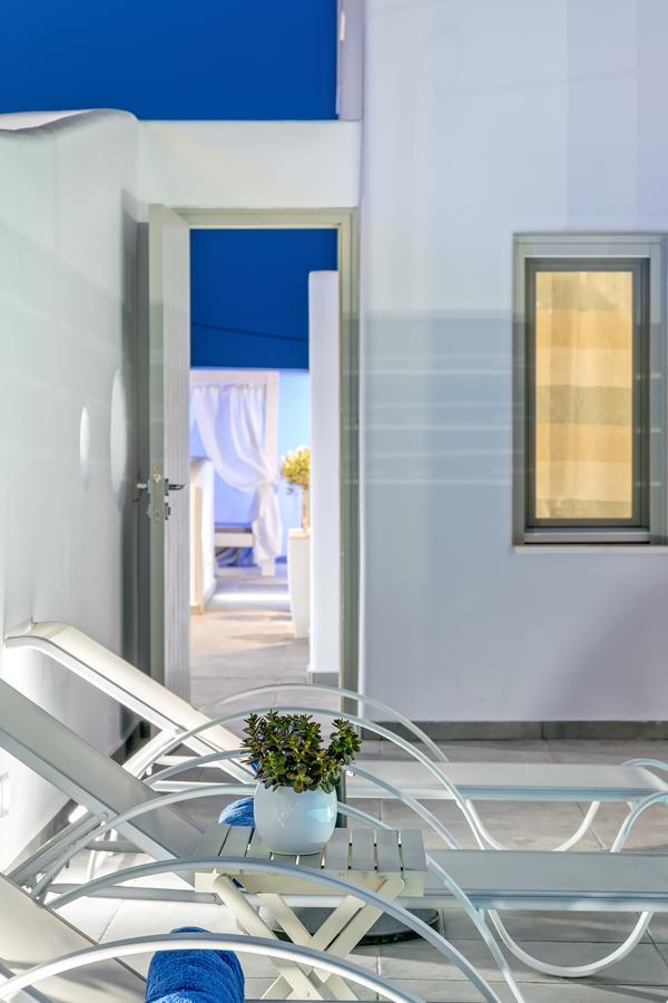 Santorini Blue Senses Villas เมซาเรีย ภายนอก รูปภาพ