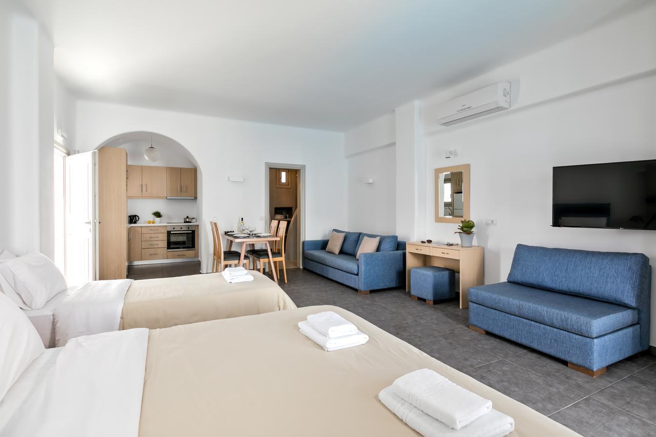 Santorini Blue Senses Villas เมซาเรีย ภายนอก รูปภาพ