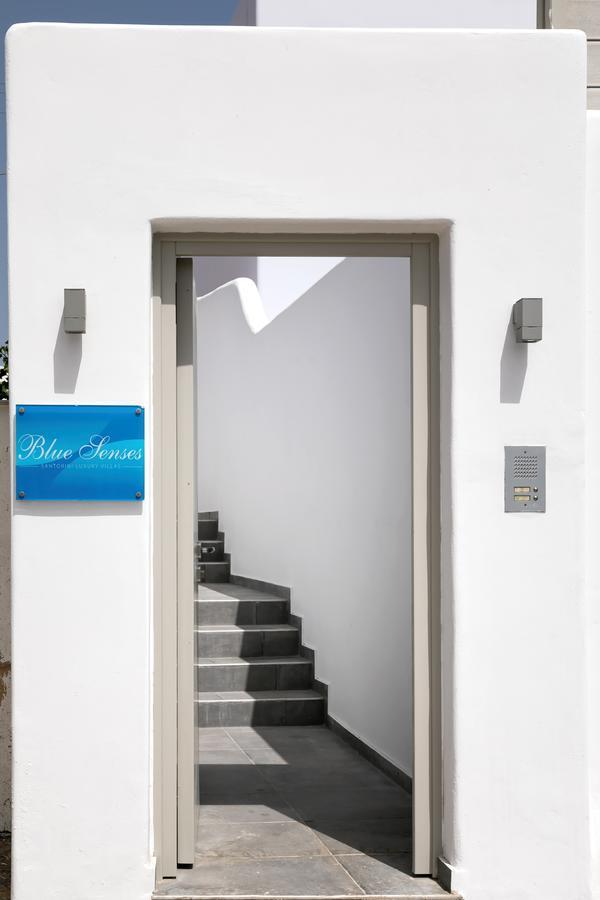 Santorini Blue Senses Villas เมซาเรีย ภายนอก รูปภาพ