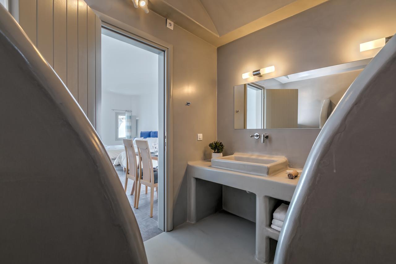 Santorini Blue Senses Villas เมซาเรีย ภายนอก รูปภาพ