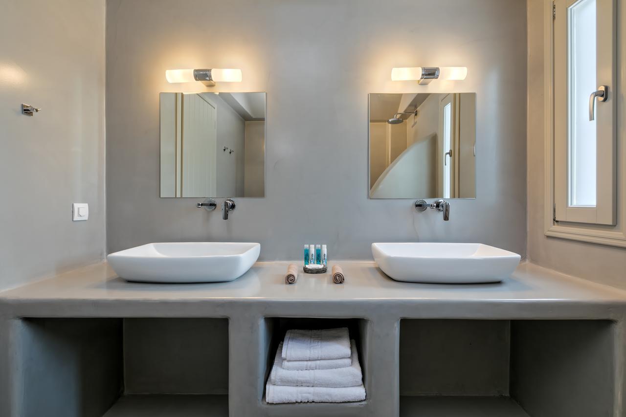 Santorini Blue Senses Villas เมซาเรีย ภายนอก รูปภาพ