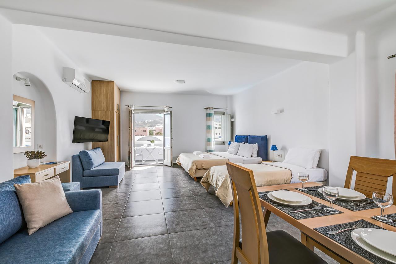 Santorini Blue Senses Villas เมซาเรีย ภายนอก รูปภาพ