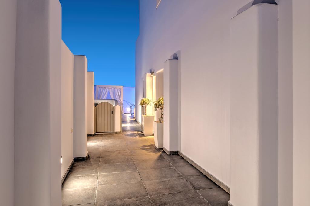 Santorini Blue Senses Villas เมซาเรีย ภายนอก รูปภาพ